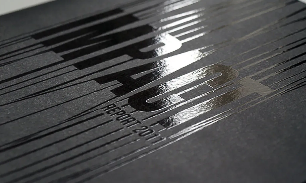 Что такое УФ-лак в полиграфии?