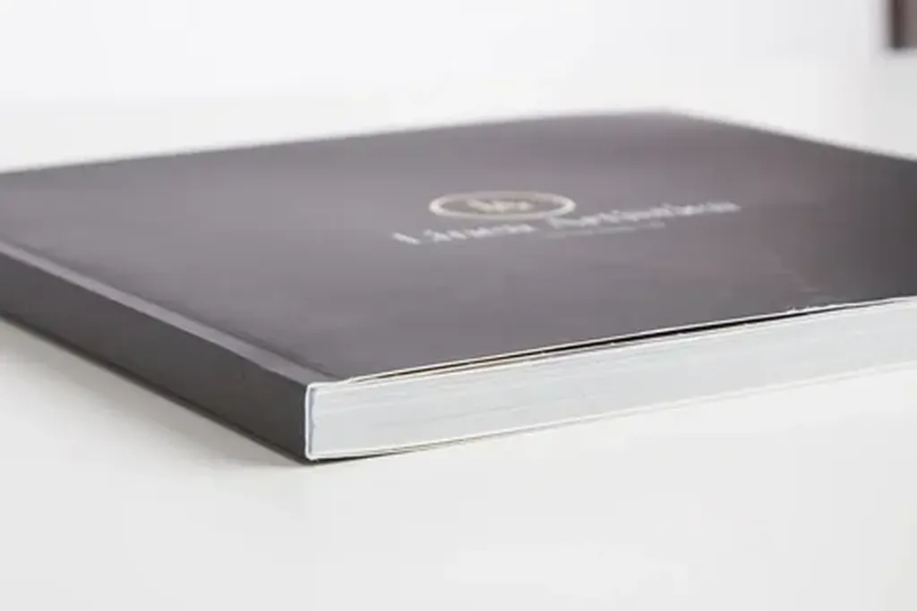 Клеевое бесшовное скрепление на PUR-клей