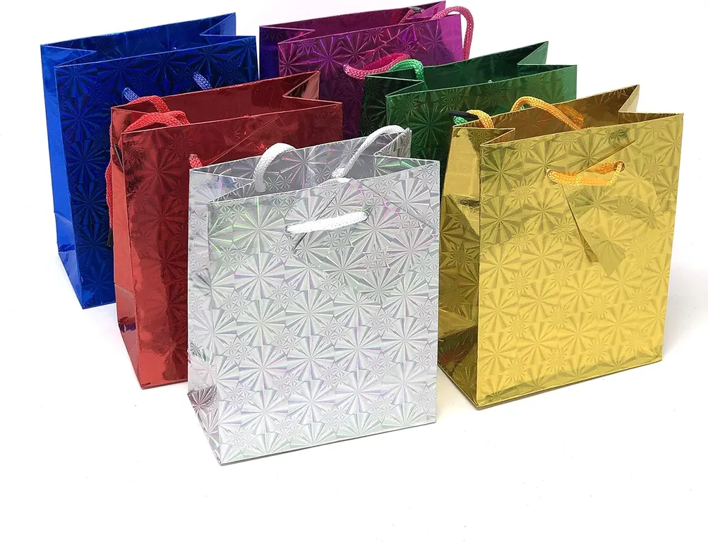 Производство подарочных пакетов